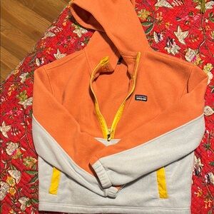 Patagonia Kids' Microdini Cropped Hoody Pullover